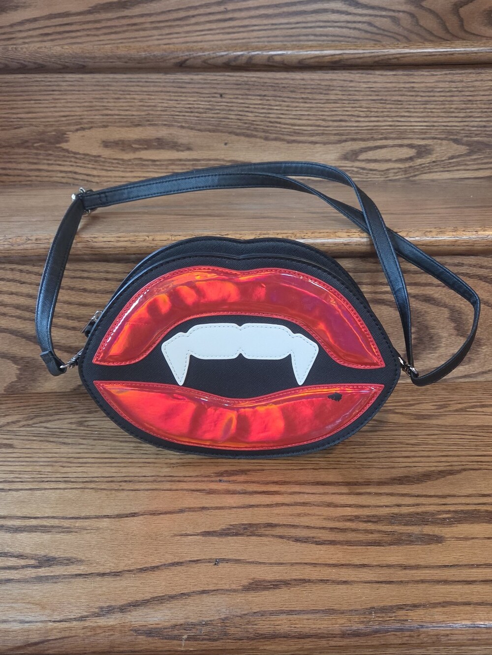Halloween VAMP FANGS Red Lips Purse